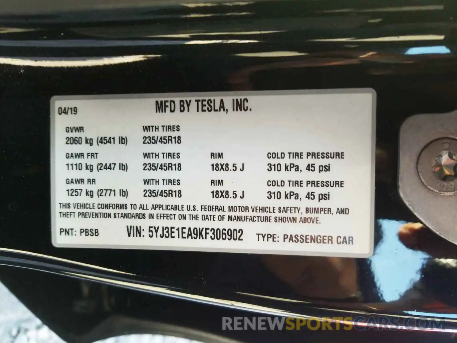 9 Photograph of a damaged car 5YJ3E1EA9KF306902 TESLA MODEL 3 2019