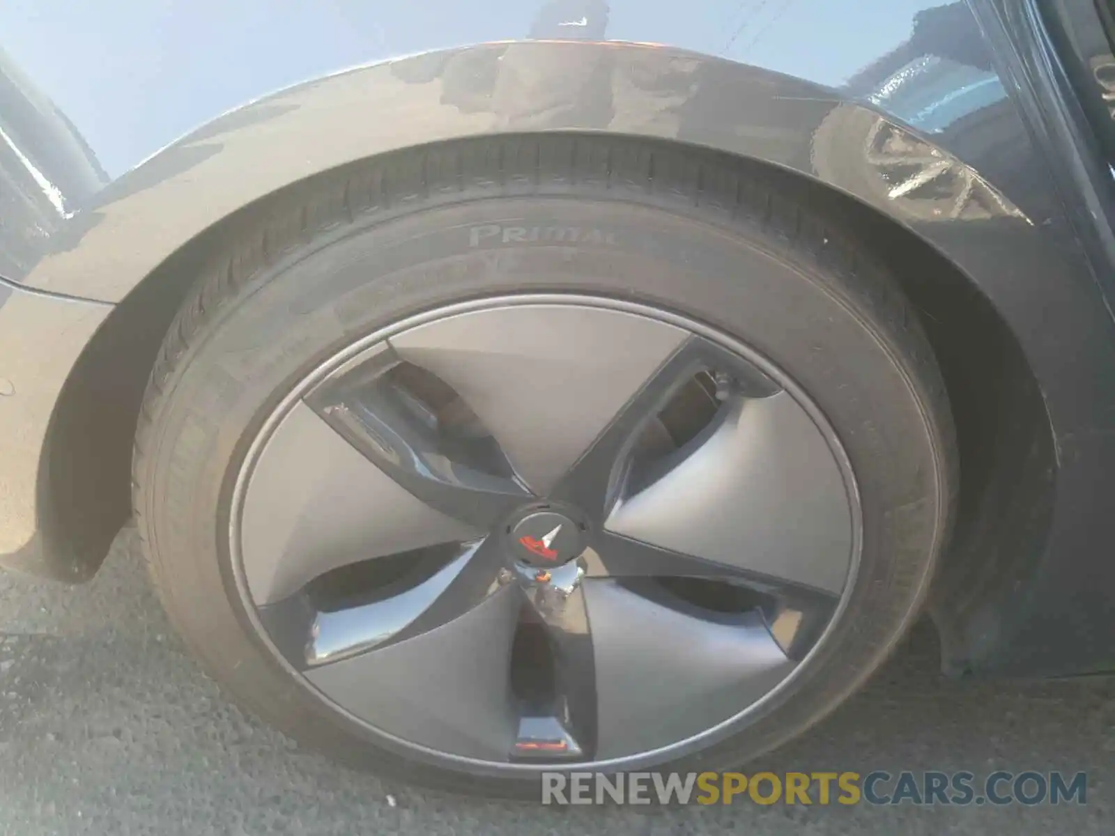 9 Photograph of a damaged car 5YJ3E1EA9KF307340 TESLA MODEL 3 2019