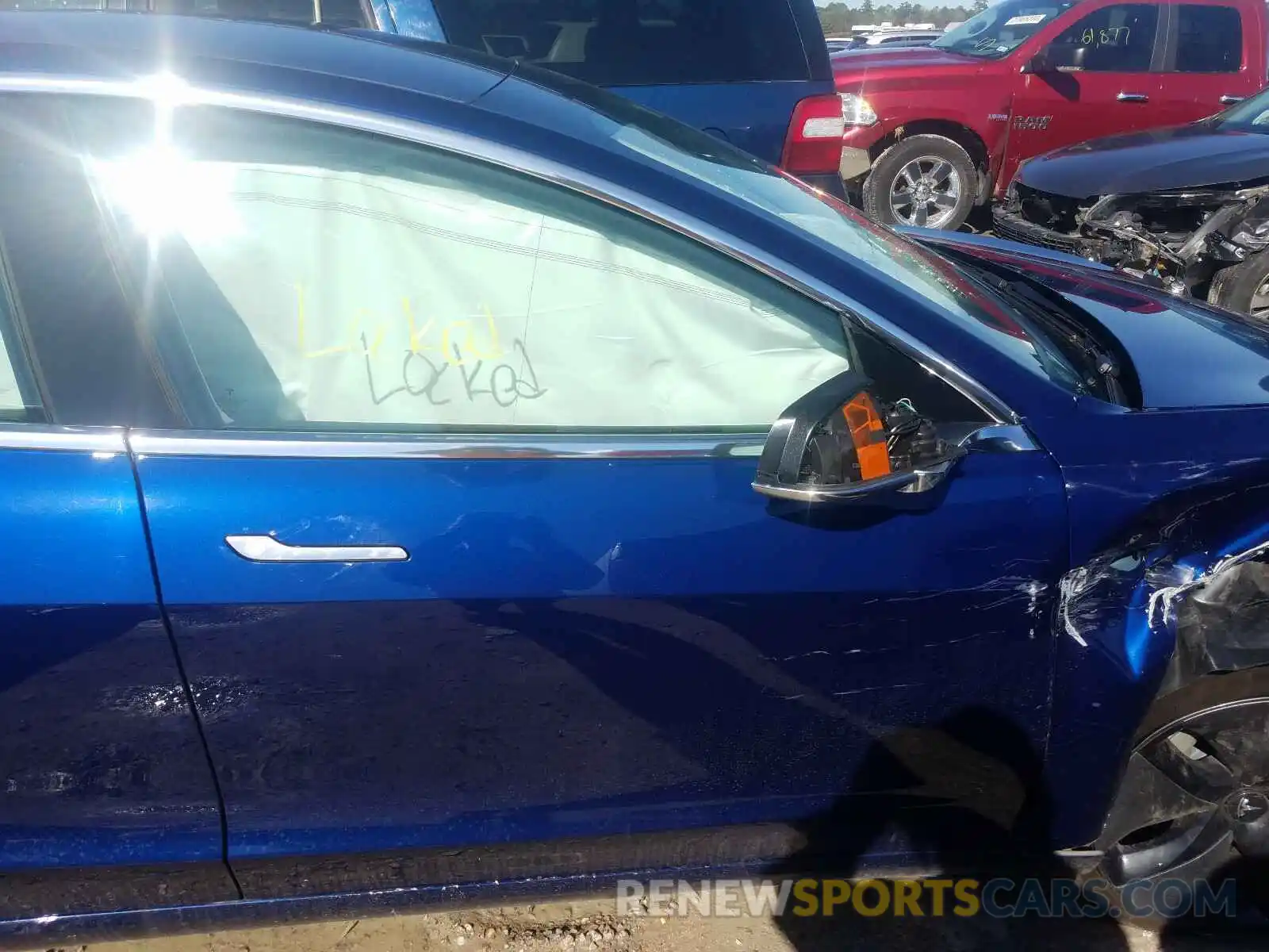 5 Photograph of a damaged car 5YJ3E1EA9KF308875 TESLA MODEL 3 2019