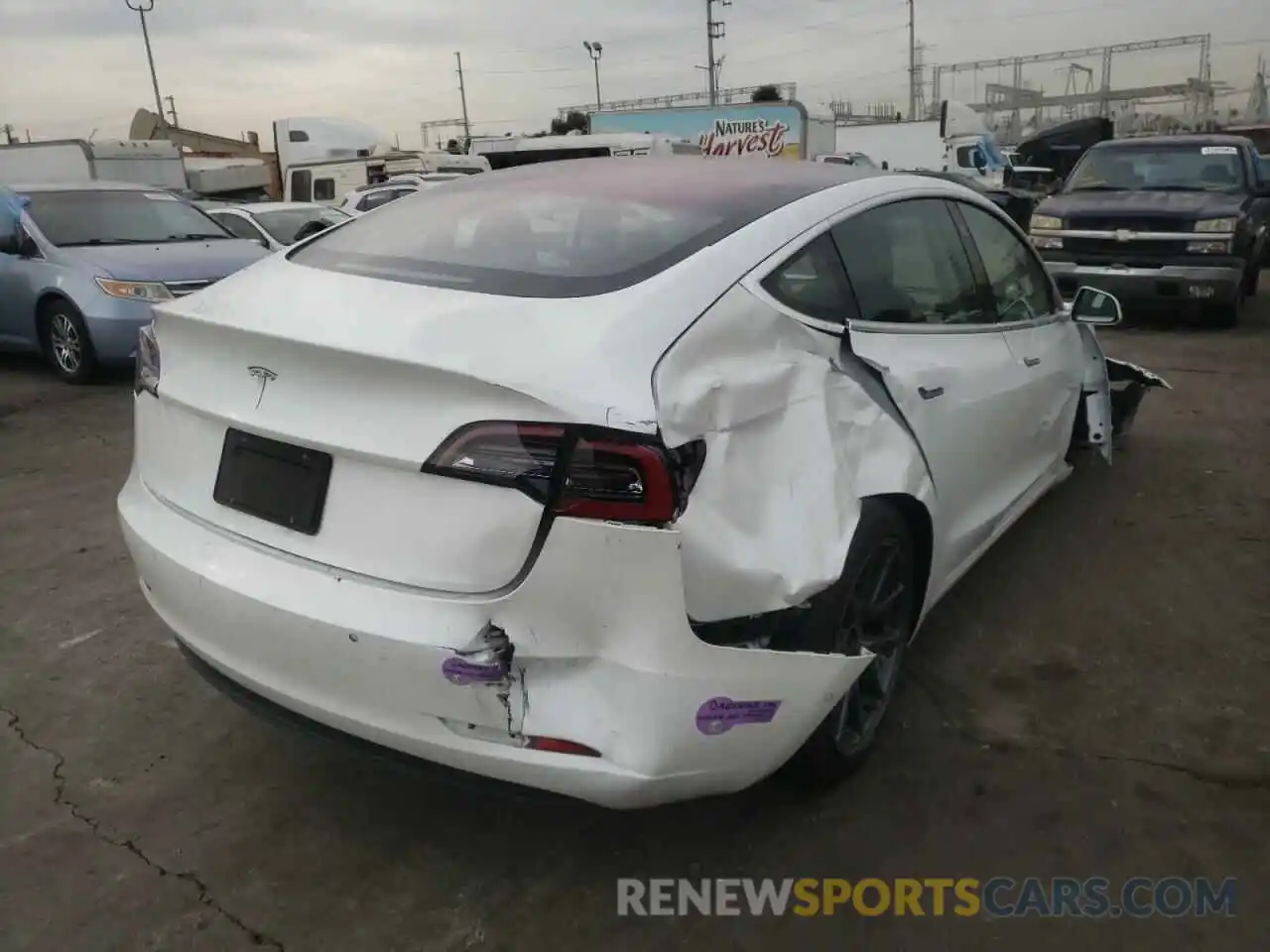 4 Photograph of a damaged car 5YJ3E1EA9KF310013 TESLA MODEL 3 2019