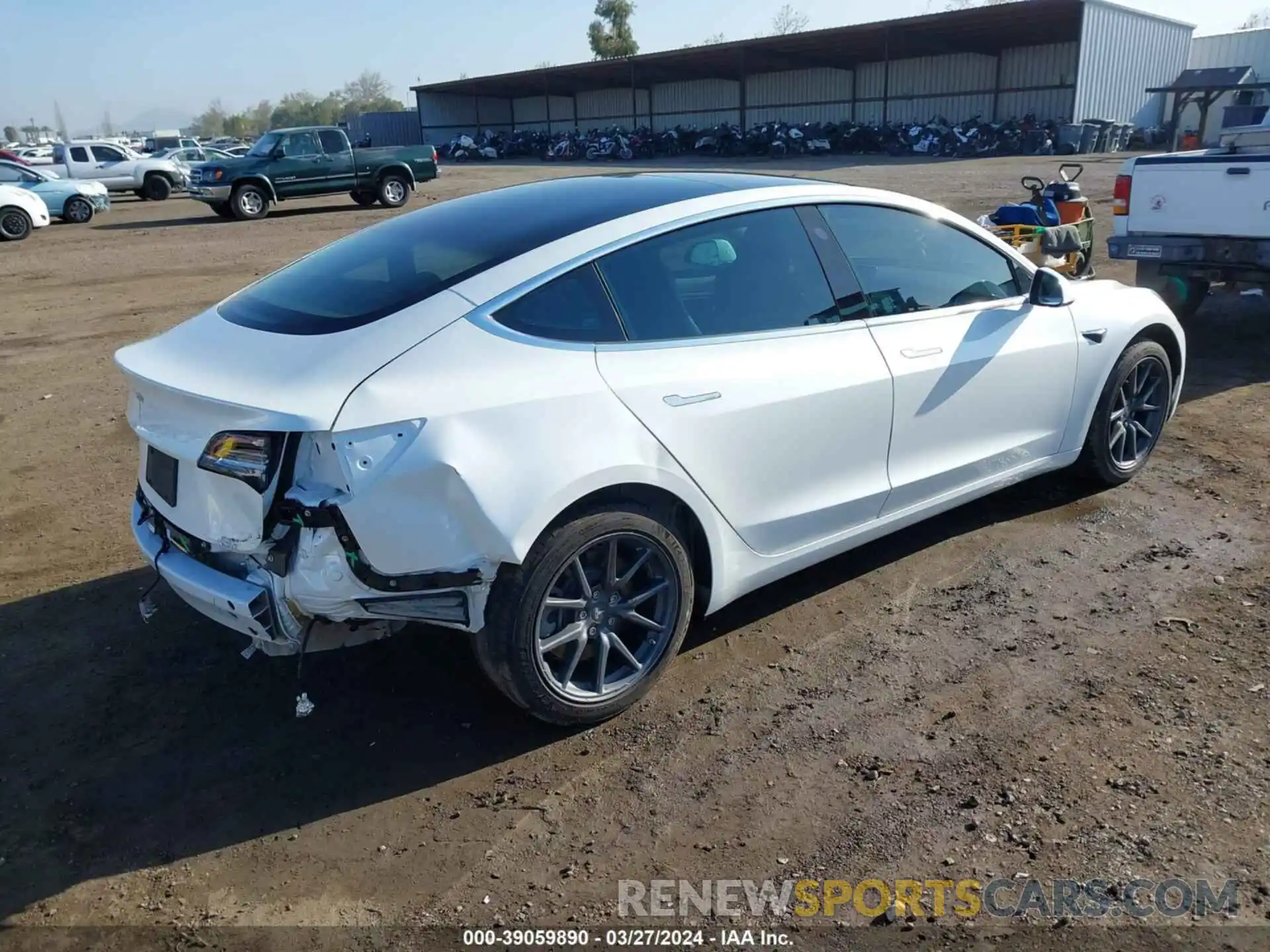 4 Фотография поврежденного автомобиля 5YJ3E1EA9KF313946 TESLA MODEL 3 2019