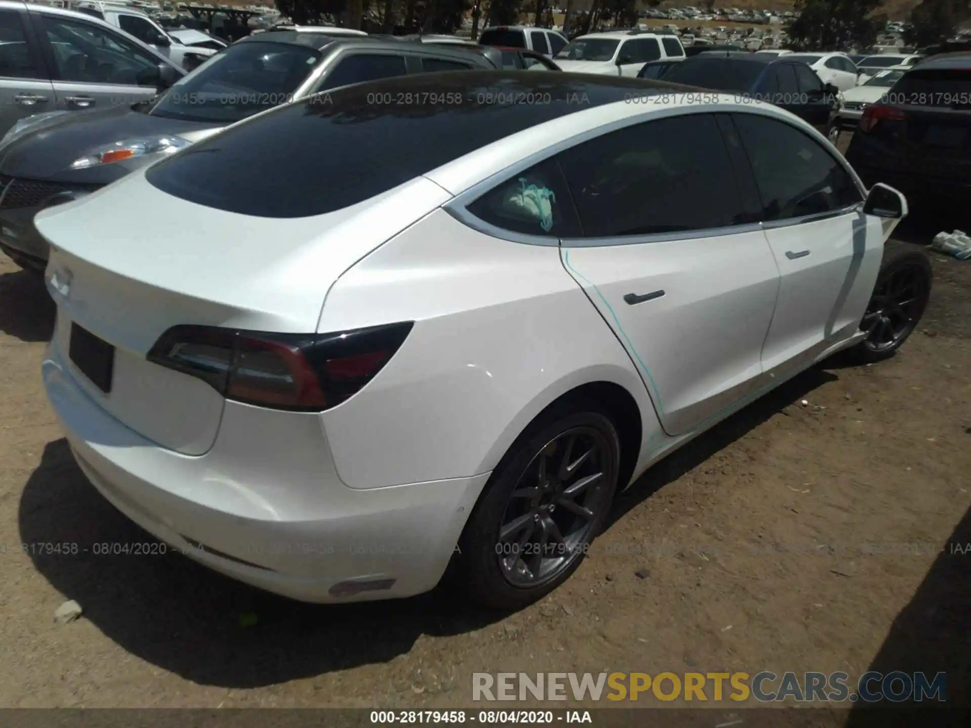 4 Photograph of a damaged car 5YJ3E1EA9KF314076 TESLA MODEL 3 2019