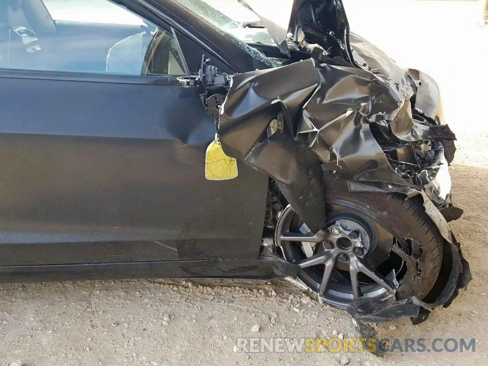 10 Photograph of a damaged car 5YJ3E1EA9KF316846 TESLA MODEL 3 2019