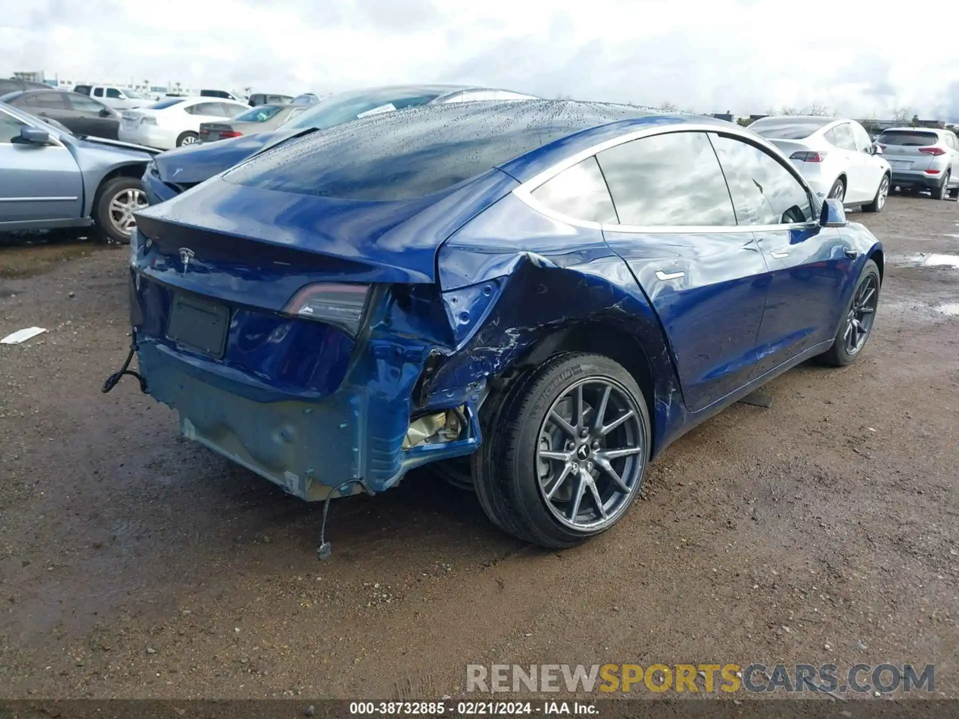 6 Photograph of a damaged car 5YJ3E1EA9KF317947 TESLA MODEL 3 2019