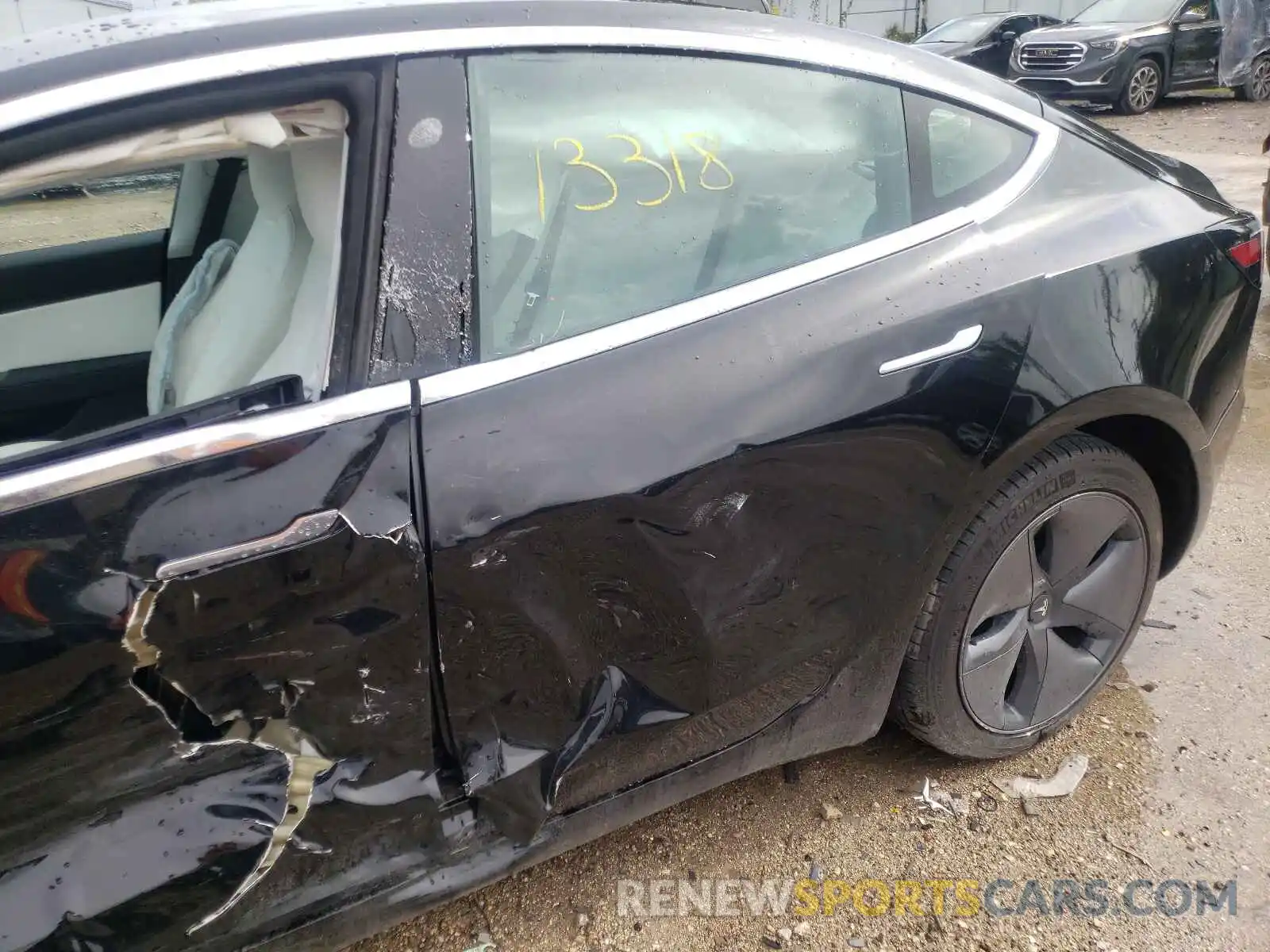 9 Photograph of a damaged car 5YJ3E1EA9KF323568 TESLA MODEL 3 2019