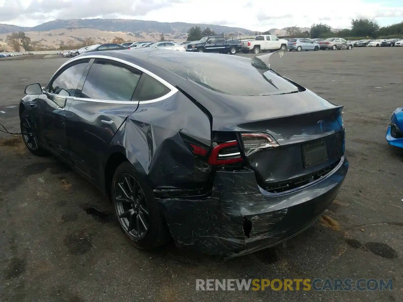 3 Photograph of a damaged car 5YJ3E1EA9KF325546 TESLA MODEL 3 2019