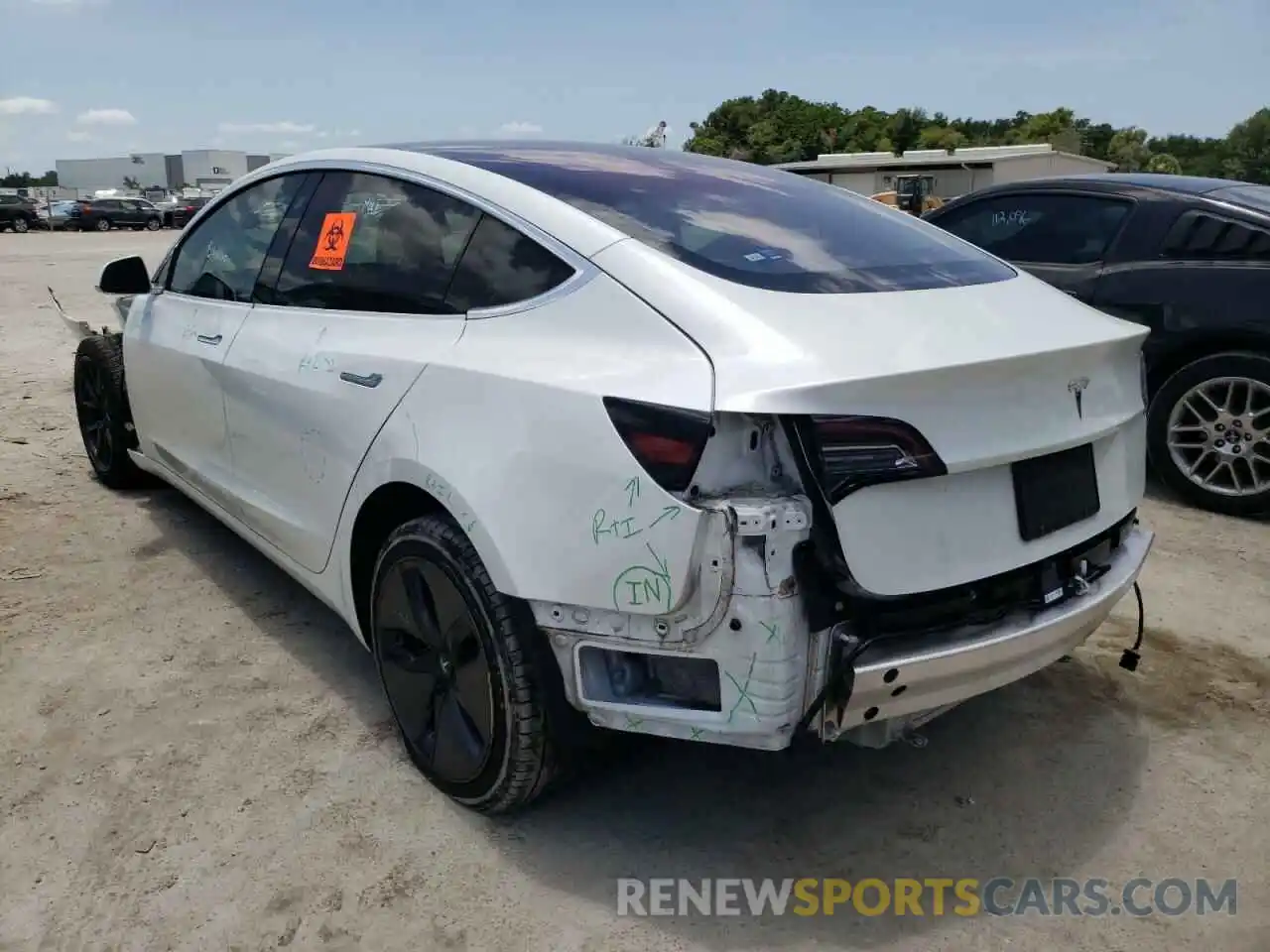 3 Photograph of a damaged car 5YJ3E1EA9KF326695 TESLA MODEL 3 2019