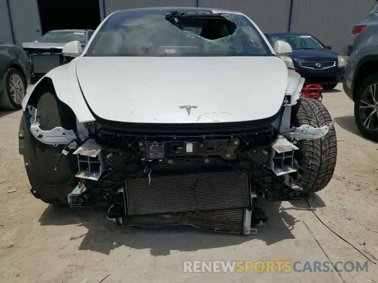 9 Photograph of a damaged car 5YJ3E1EA9KF326695 TESLA MODEL 3 2019