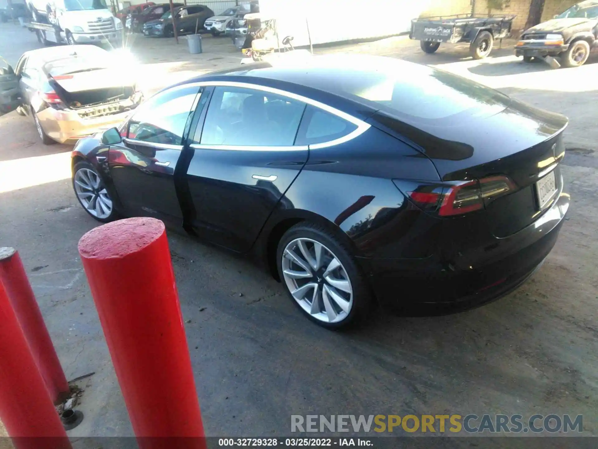 3 Photograph of a damaged car 5YJ3E1EA9KF331704 TESLA MODEL 3 2019