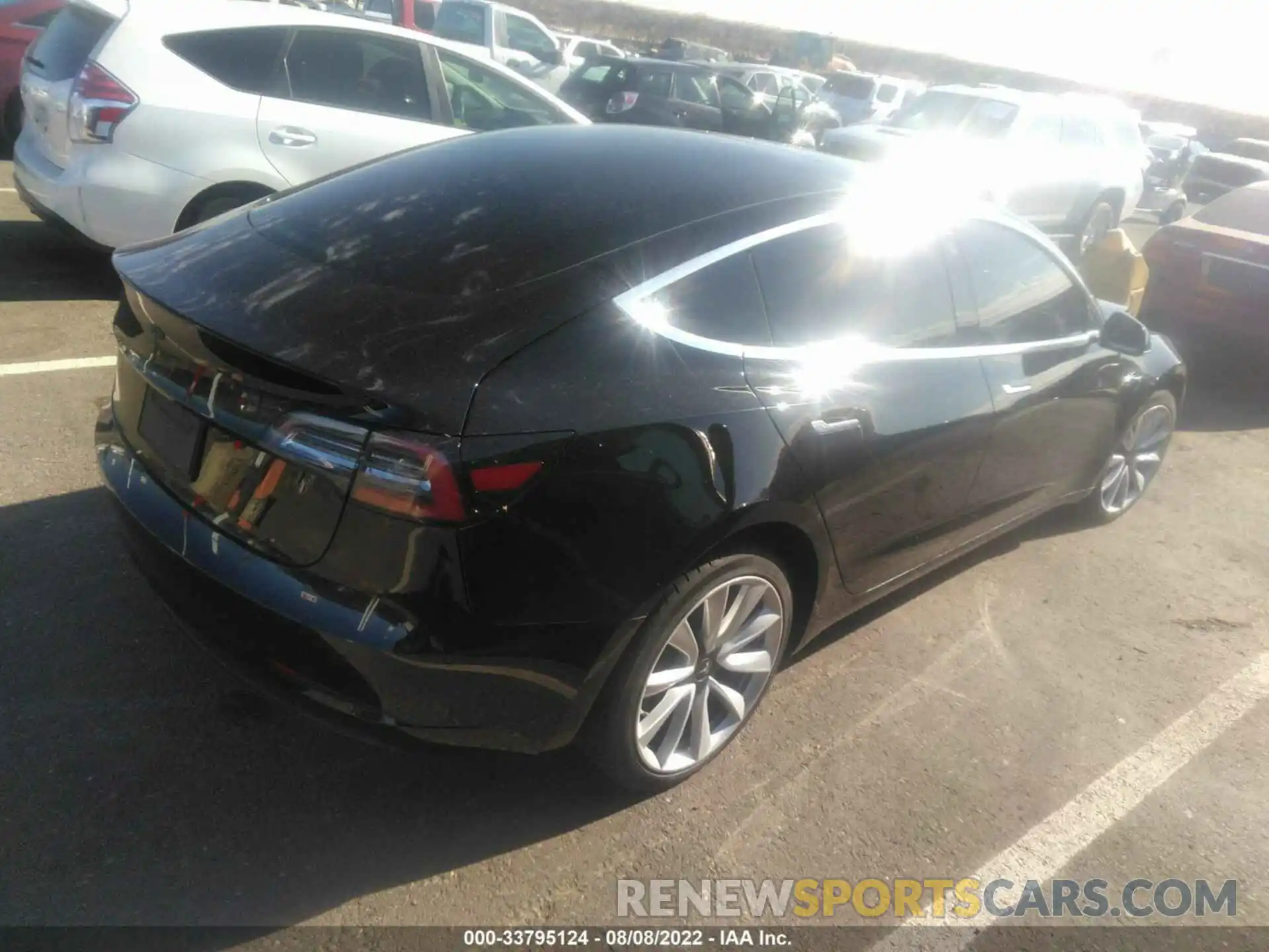 4 Photograph of a damaged car 5YJ3E1EA9KF357509 TESLA MODEL 3 2019