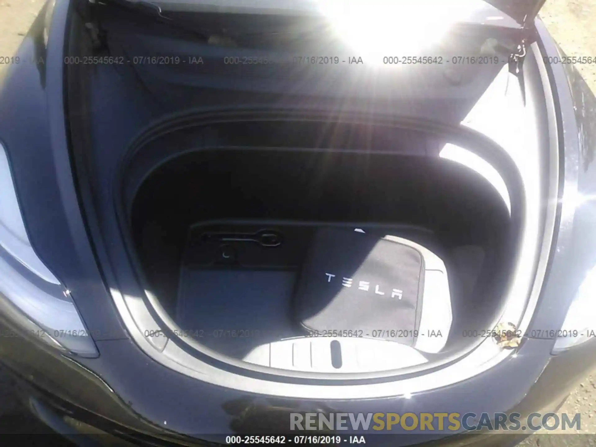 10 Photograph of a damaged car 5YJ3E1EA9KF394740 TESLA MODEL 3 2019