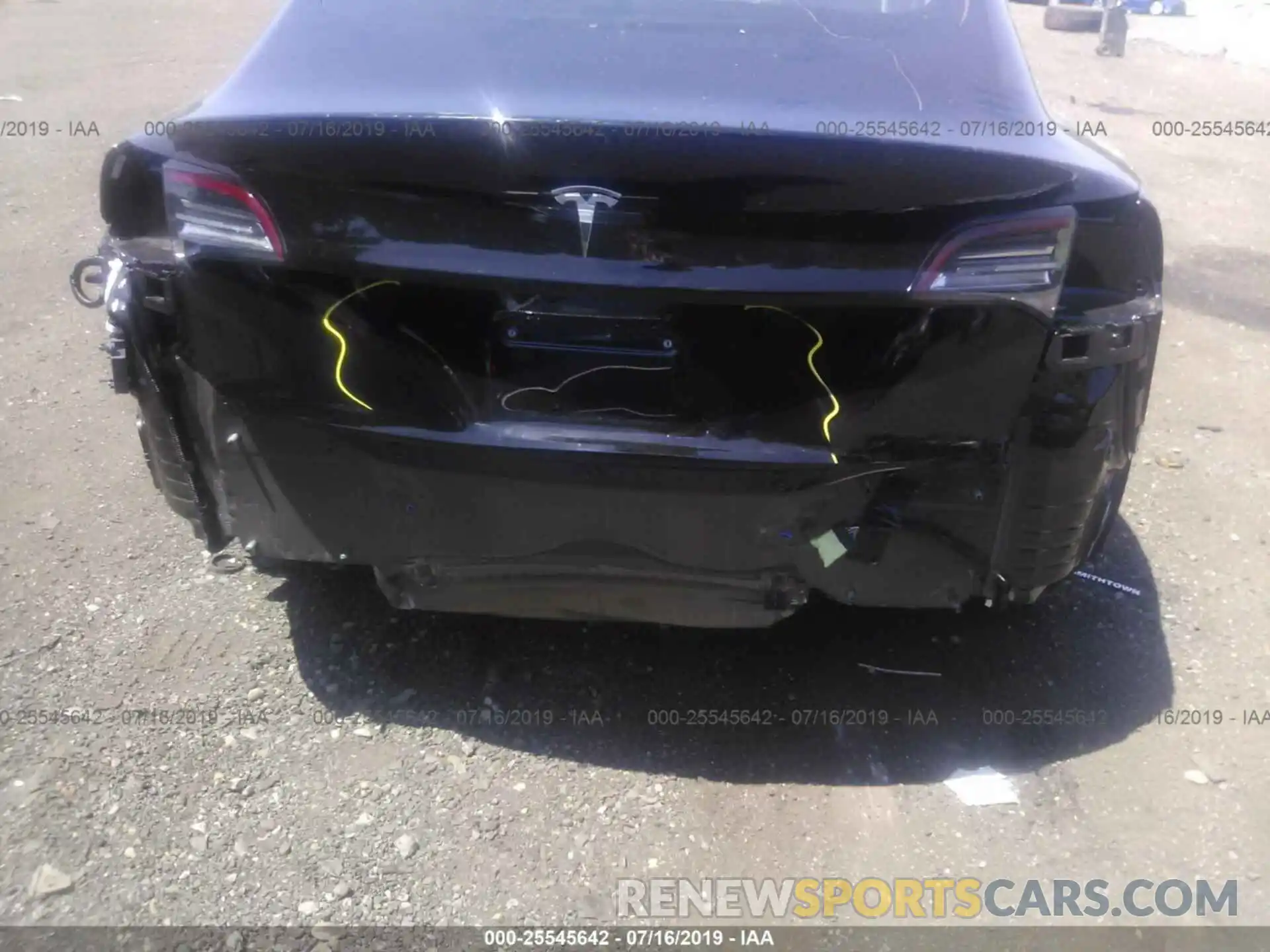 6 Photograph of a damaged car 5YJ3E1EA9KF394740 TESLA MODEL 3 2019