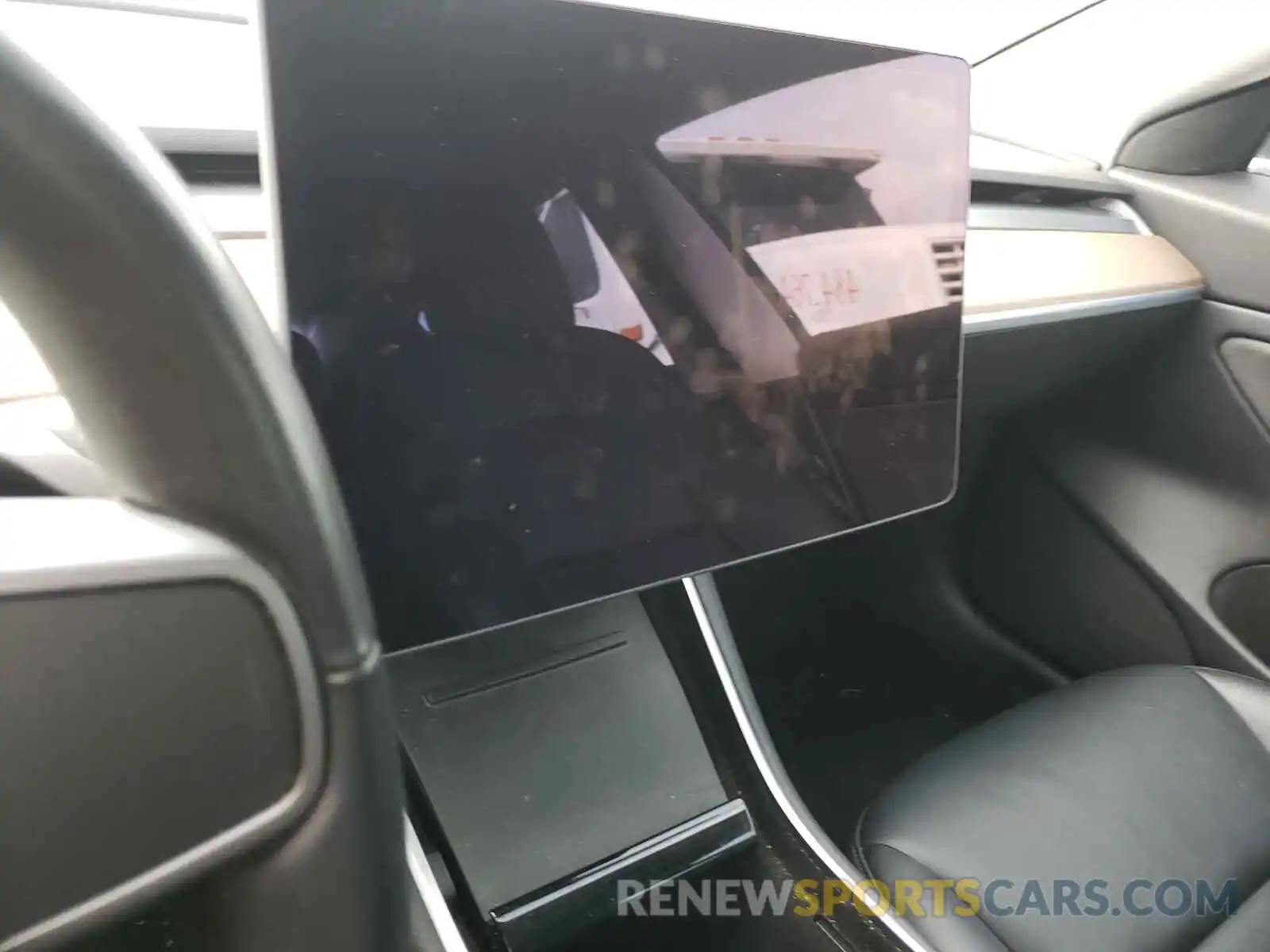 8 Photograph of a damaged car 5YJ3E1EA9KF394950 TESLA MODEL 3 2019