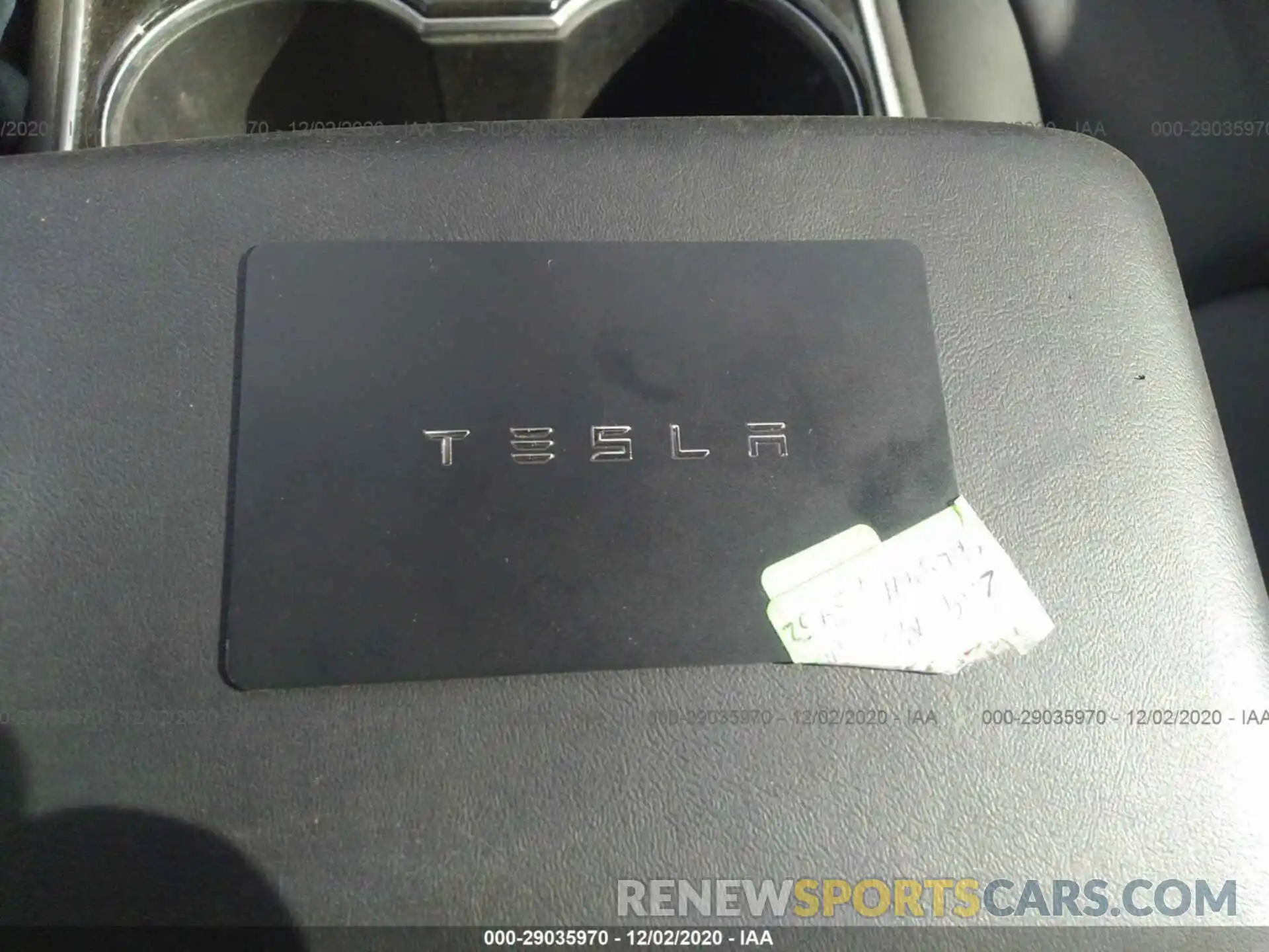 11 Photograph of a damaged car 5YJ3E1EA9KF395452 TESLA MODEL 3 2019