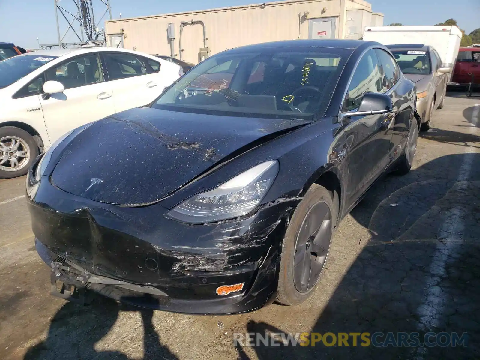 2 Photograph of a damaged car 5YJ3E1EA9KF395631 TESLA MODEL 3 2019