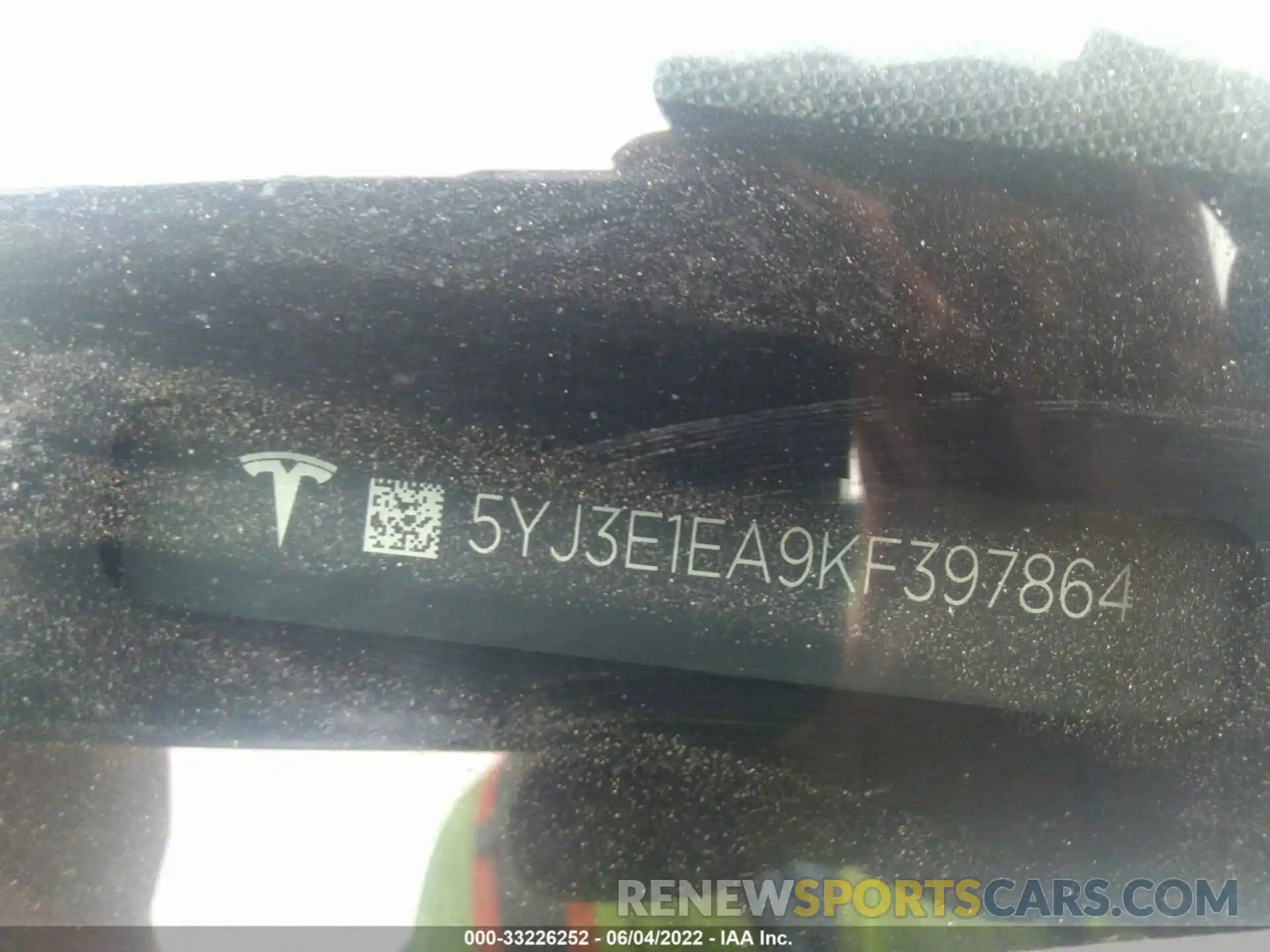 9 Photograph of a damaged car 5YJ3E1EA9KF397864 TESLA MODEL 3 2019