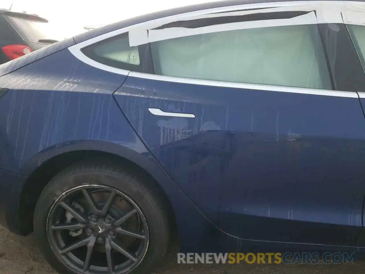 6 Photograph of a damaged car 5YJ3E1EA9KF401055 TESLA MODEL 3 2019