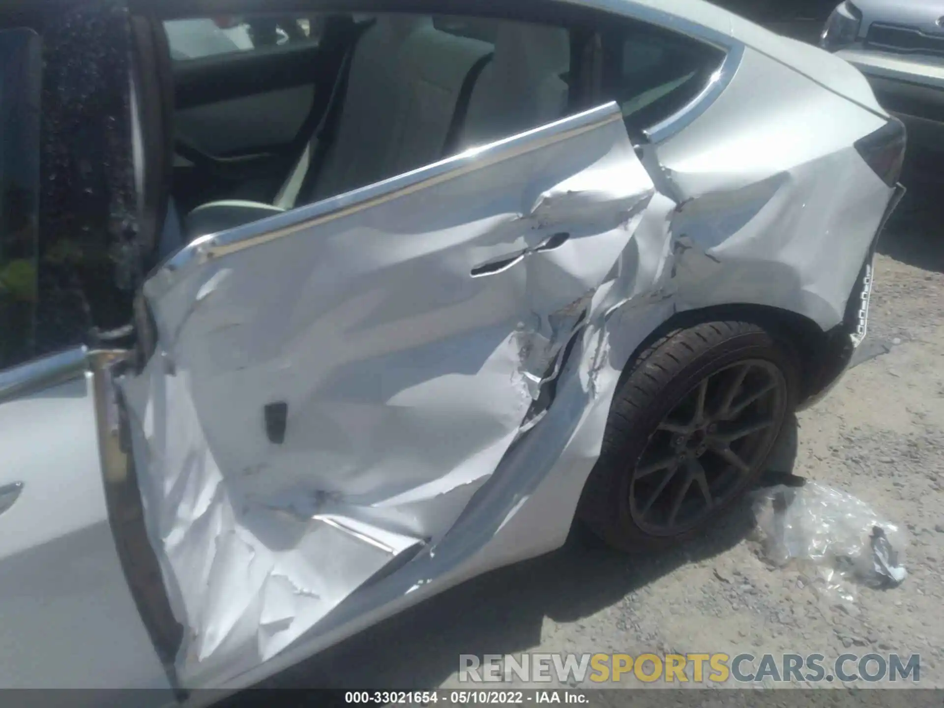 6 Photograph of a damaged car 5YJ3E1EA9KF417823 TESLA MODEL 3 2019