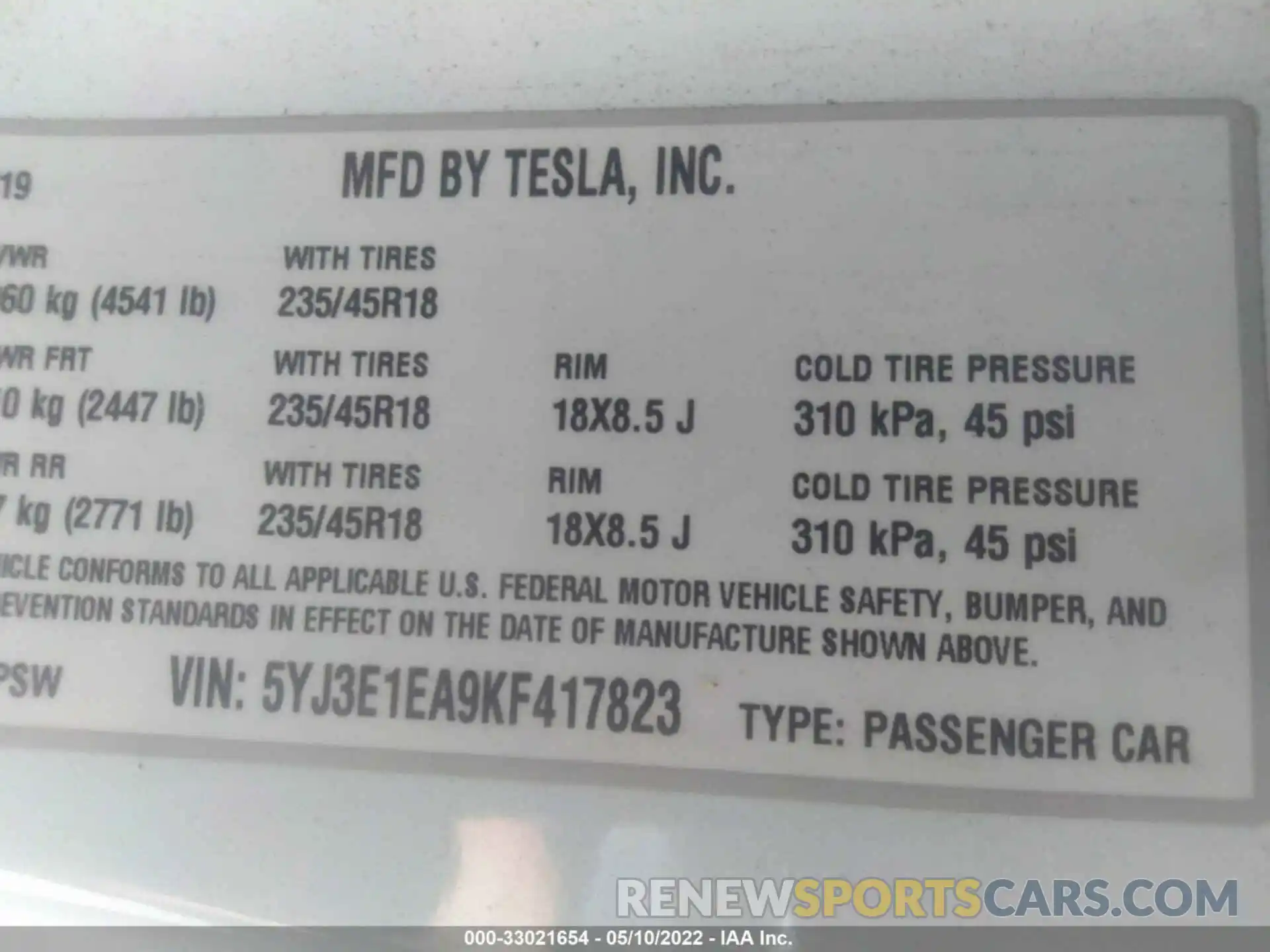 9 Photograph of a damaged car 5YJ3E1EA9KF417823 TESLA MODEL 3 2019