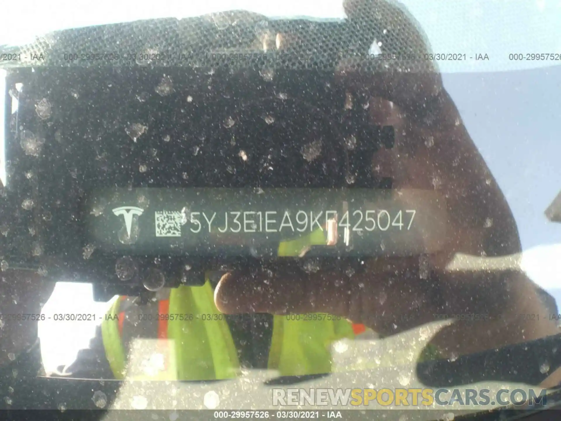 9 Photograph of a damaged car 5YJ3E1EA9KF425047 TESLA MODEL 3 2019