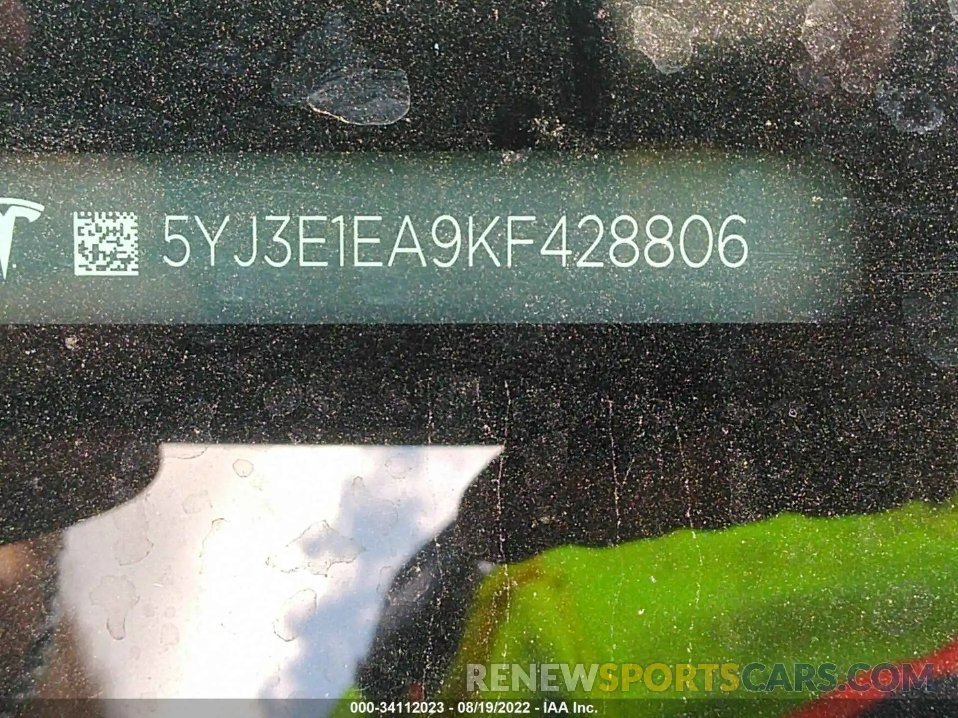 9 Photograph of a damaged car 5YJ3E1EA9KF428806 TESLA MODEL 3 2019