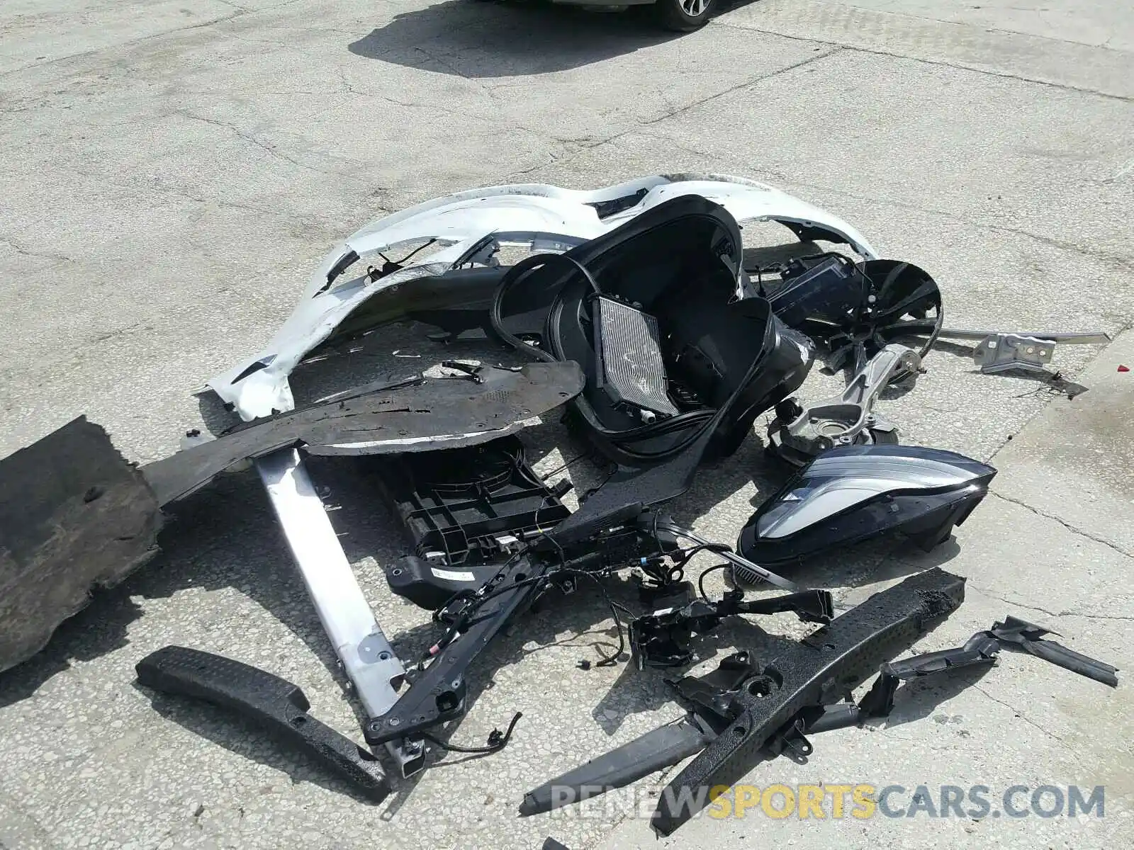 9 Фотография поврежденного автомобиля 5YJ3E1EA9KF449378 TESLA MODEL 3 2019