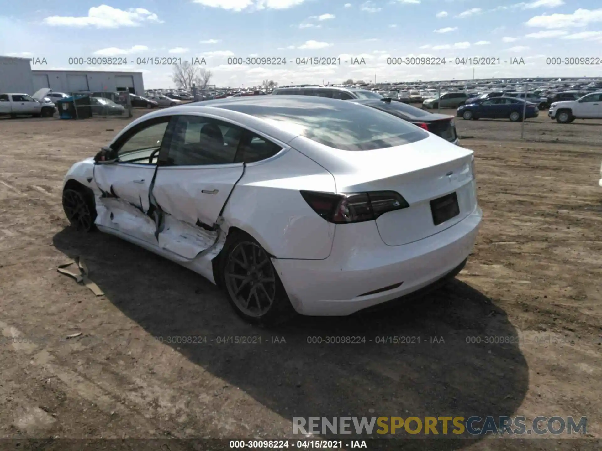 3 Photograph of a damaged car 5YJ3E1EA9KF484051 TESLA MODEL 3 2019