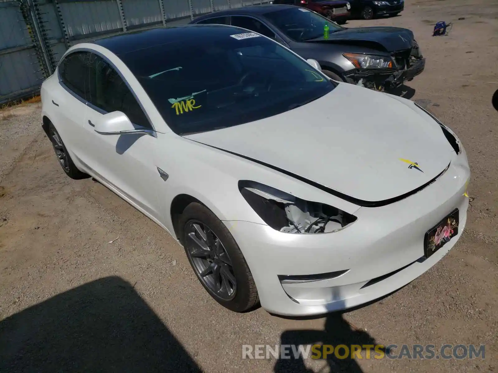 1 Photograph of a damaged car 5YJ3E1EA9KF484258 TESLA MODEL 3 2019