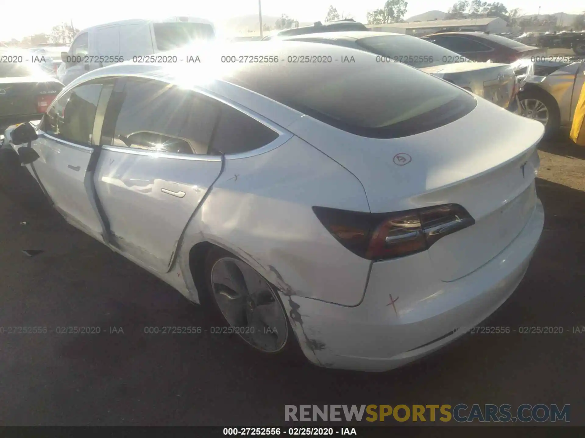 3 Photograph of a damaged car 5YJ3E1EA9KF485975 TESLA MODEL 3 2019