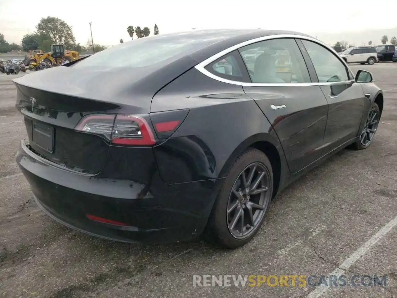 4 Фотография поврежденного автомобиля 5YJ3E1EA9KF486270 TESLA MODEL 3 2019