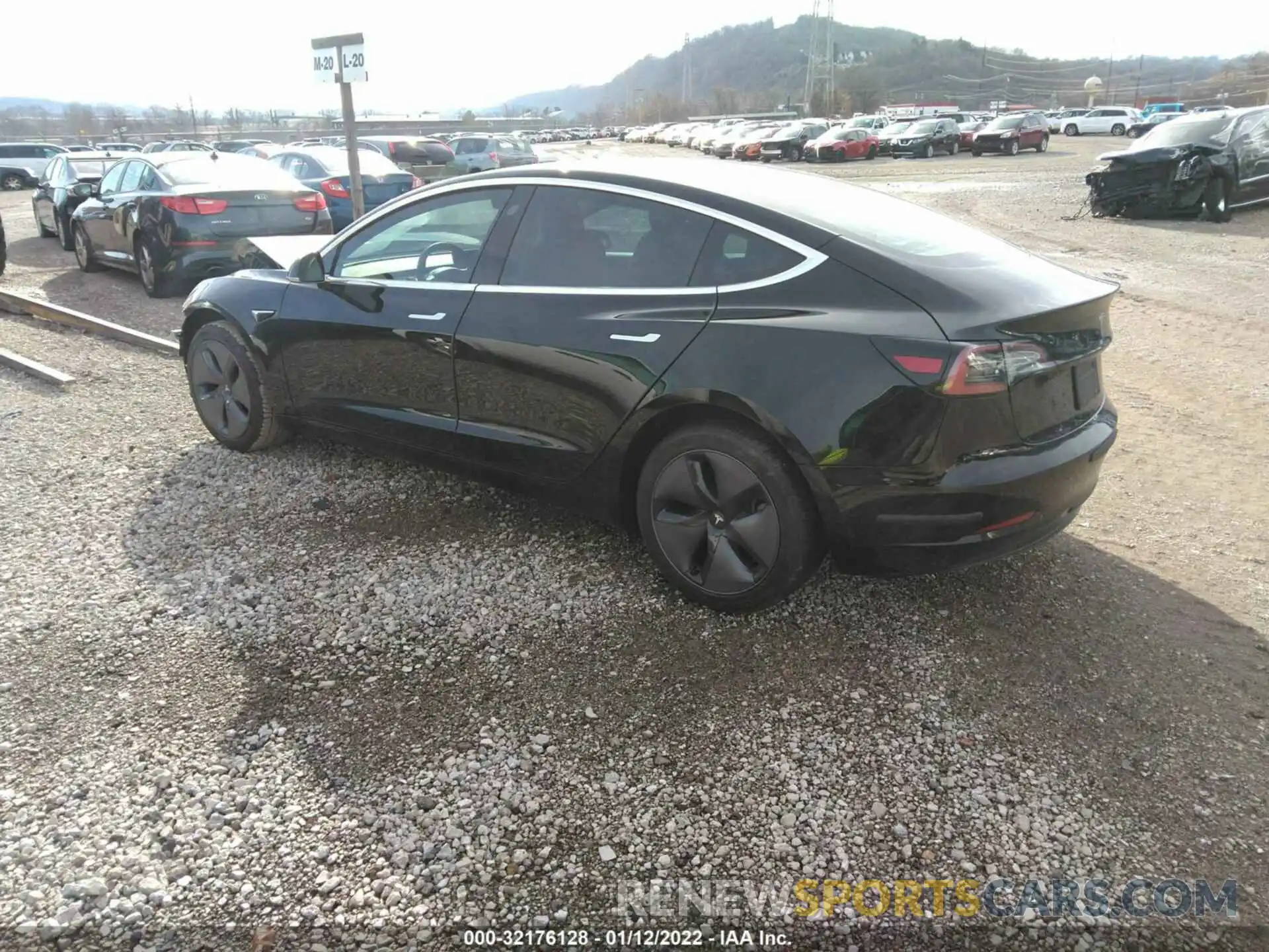 3 Photograph of a damaged car 5YJ3E1EAXKF192909 TESLA MODEL 3 2019