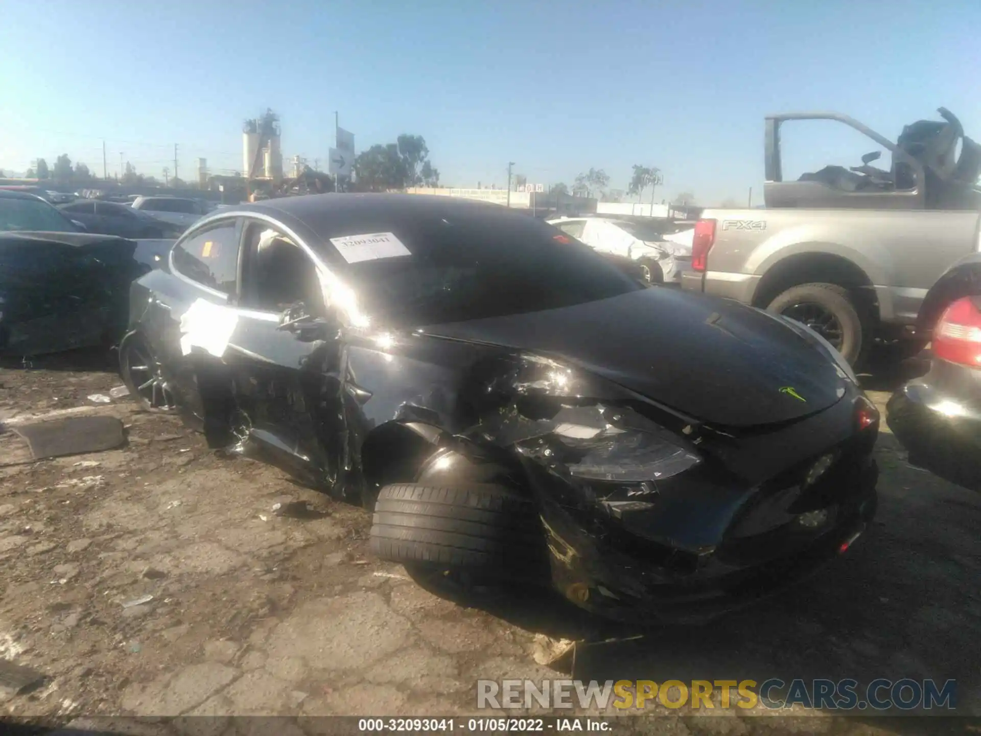 1 Photograph of a damaged car 5YJ3E1EAXKF192943 TESLA MODEL 3 2019