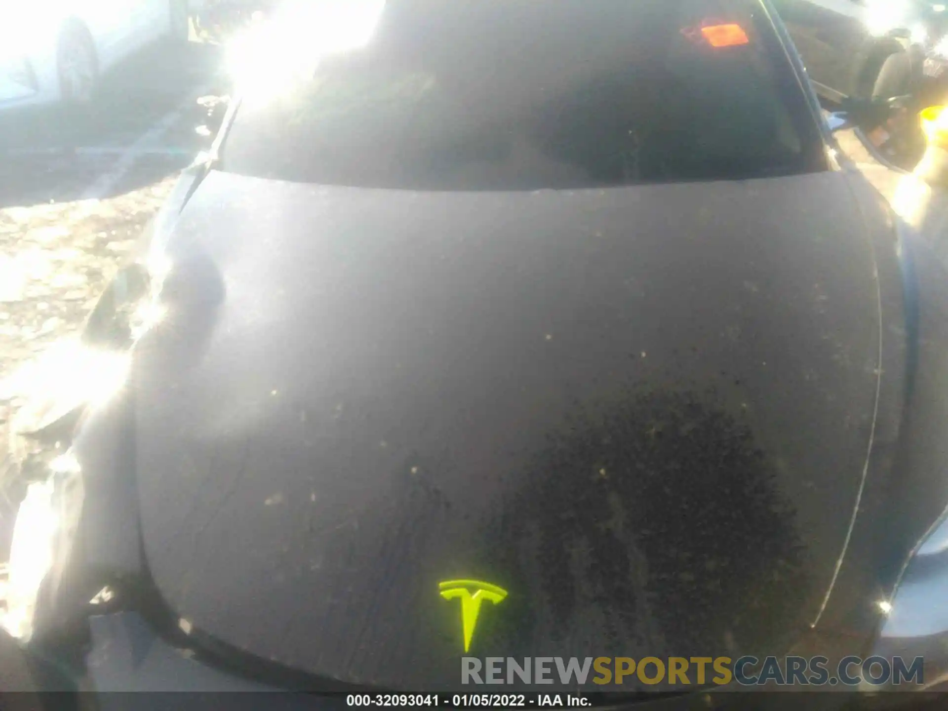 10 Photograph of a damaged car 5YJ3E1EAXKF192943 TESLA MODEL 3 2019