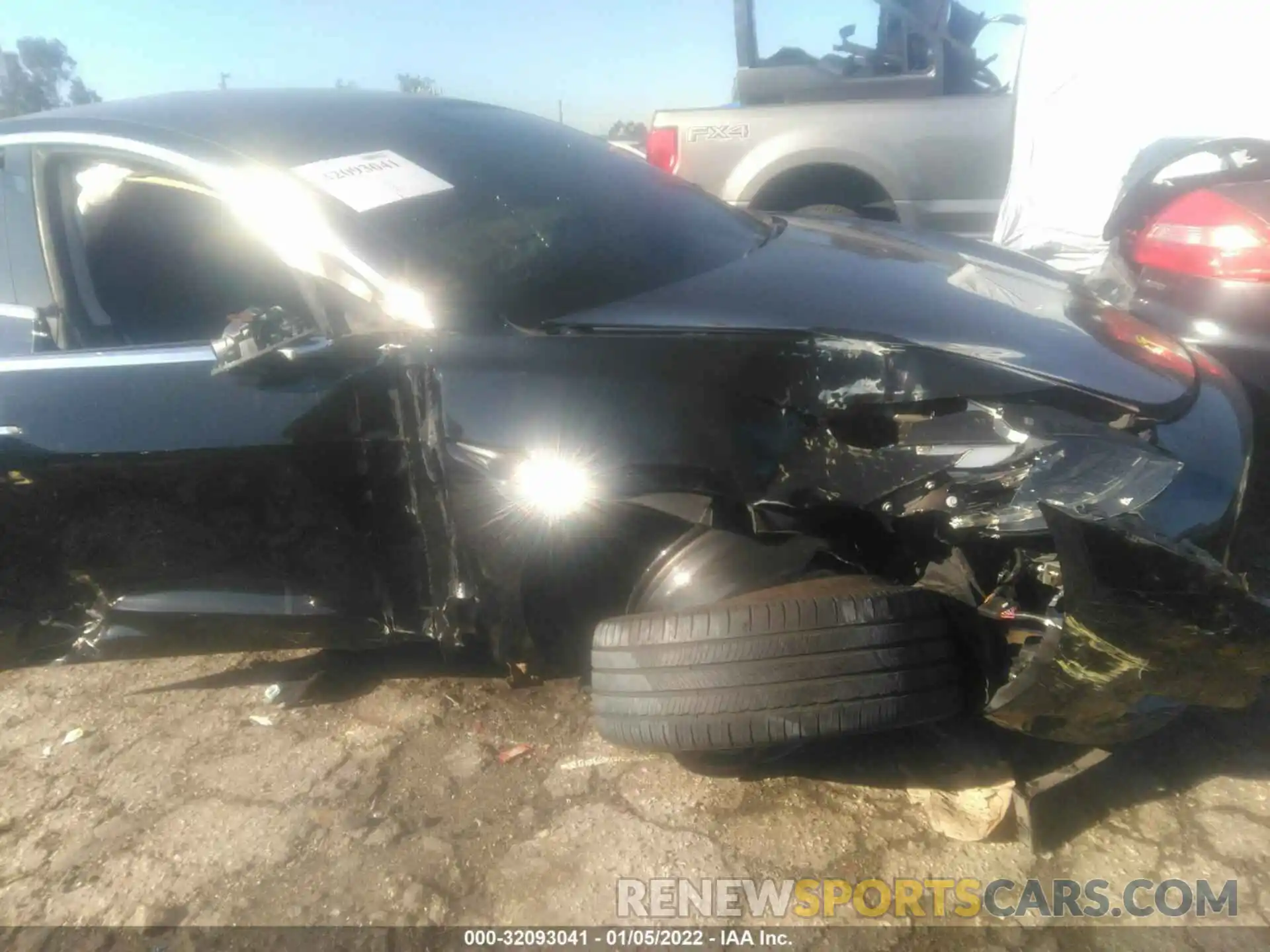 6 Photograph of a damaged car 5YJ3E1EAXKF192943 TESLA MODEL 3 2019