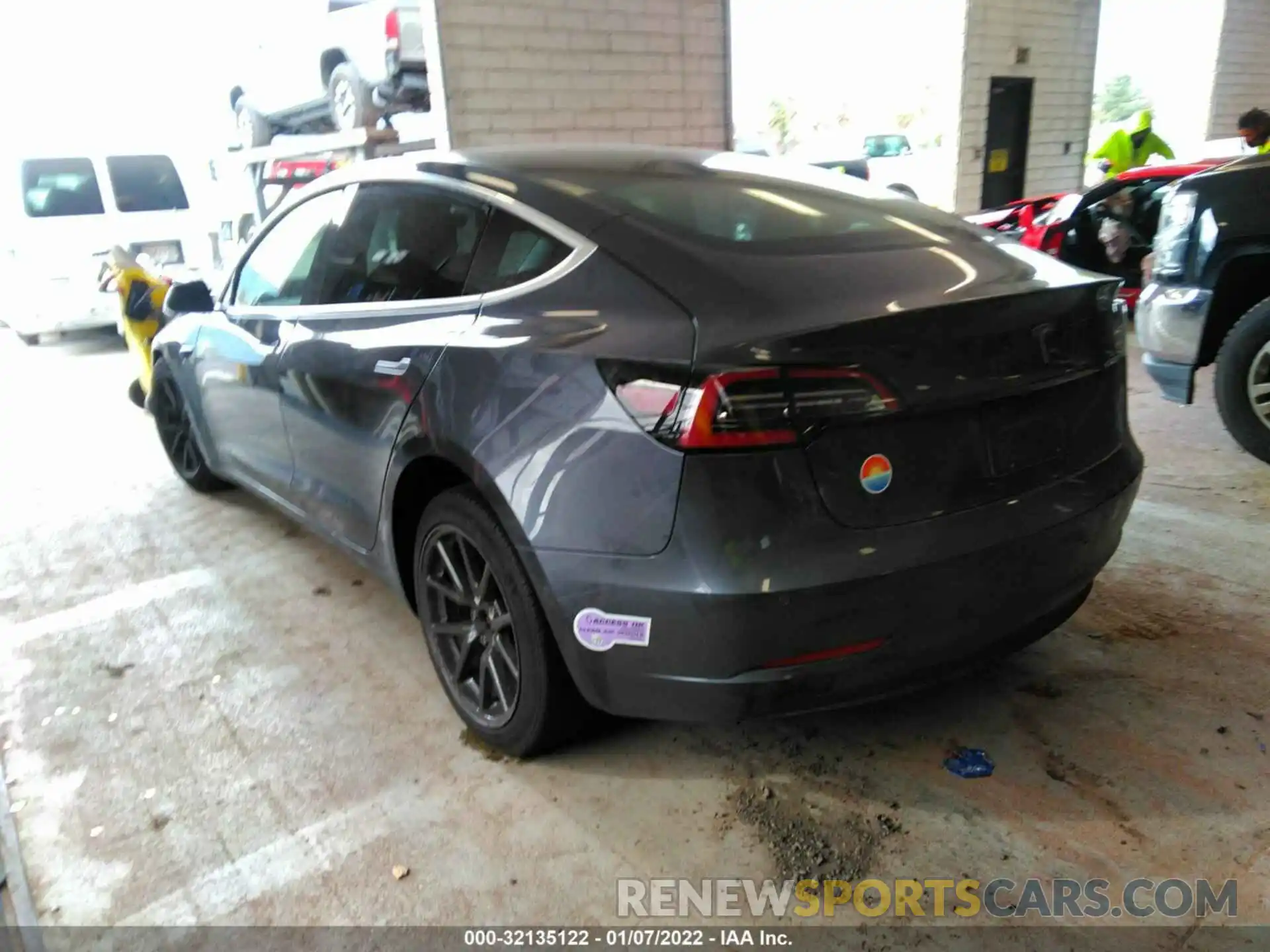 3 Photograph of a damaged car 5YJ3E1EAXKF298793 TESLA MODEL 3 2019