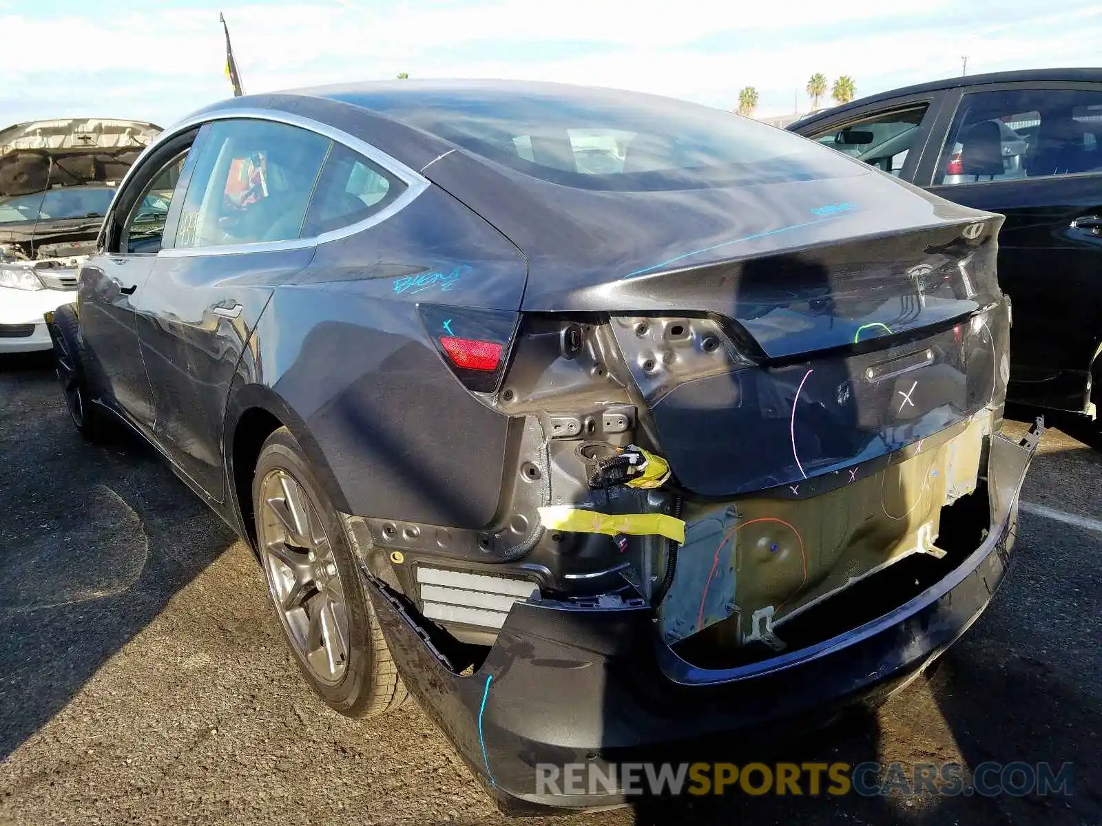 3 Photograph of a damaged car 5YJ3E1EAXKF298860 TESLA MODEL 3 2019