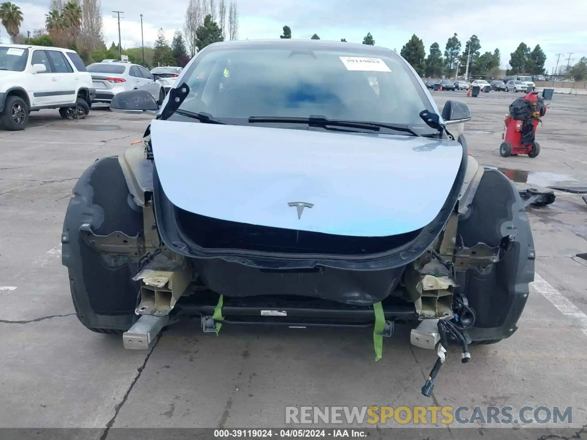 13 Фотография поврежденного автомобиля 5YJ3E1EAXKF300381 TESLA MODEL 3 2019