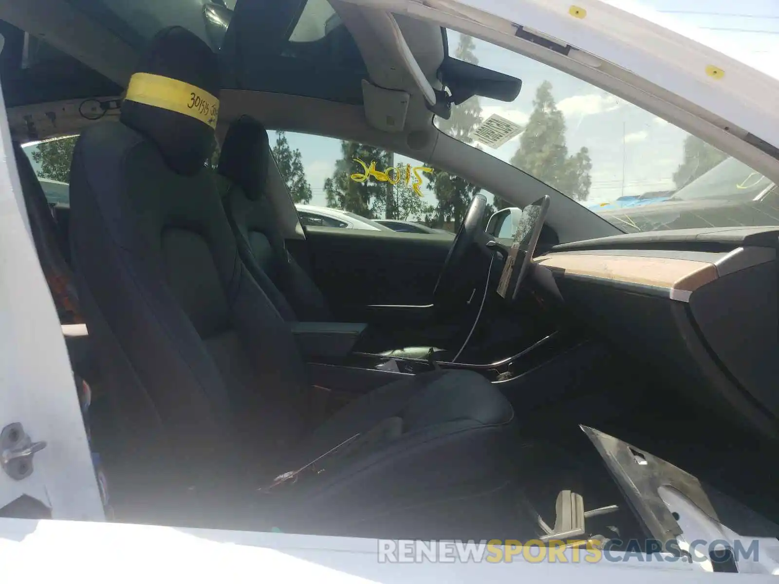 5 Photograph of a damaged car 5YJ3E1EAXKF301515 TESLA MODEL 3 2019