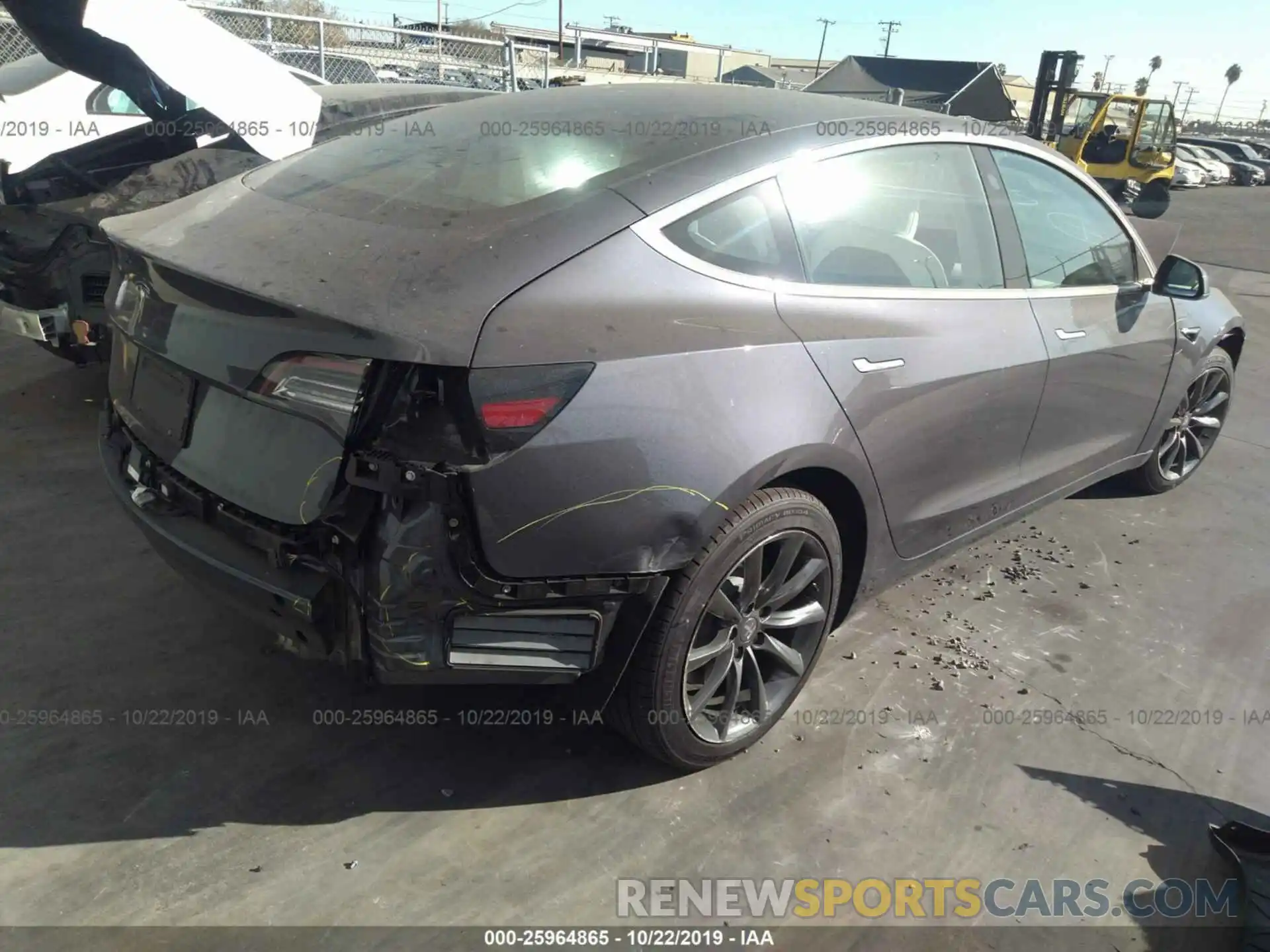 4 Photograph of a damaged car 5YJ3E1EAXKF302163 TESLA MODEL 3 2019