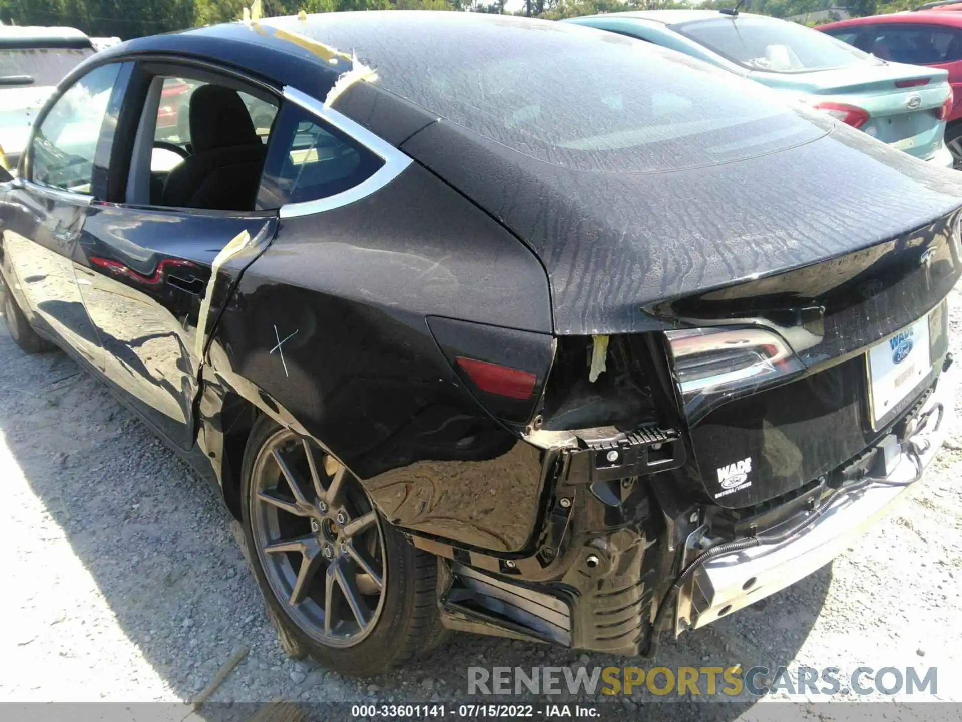 6 Photograph of a damaged car 5YJ3E1EAXKF304513 TESLA MODEL 3 2019