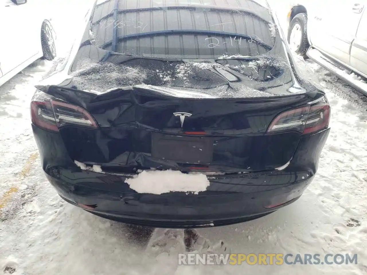 8 Фотография поврежденного автомобиля 5YJ3E1EAXKF306309 TESLA MODEL 3 2019