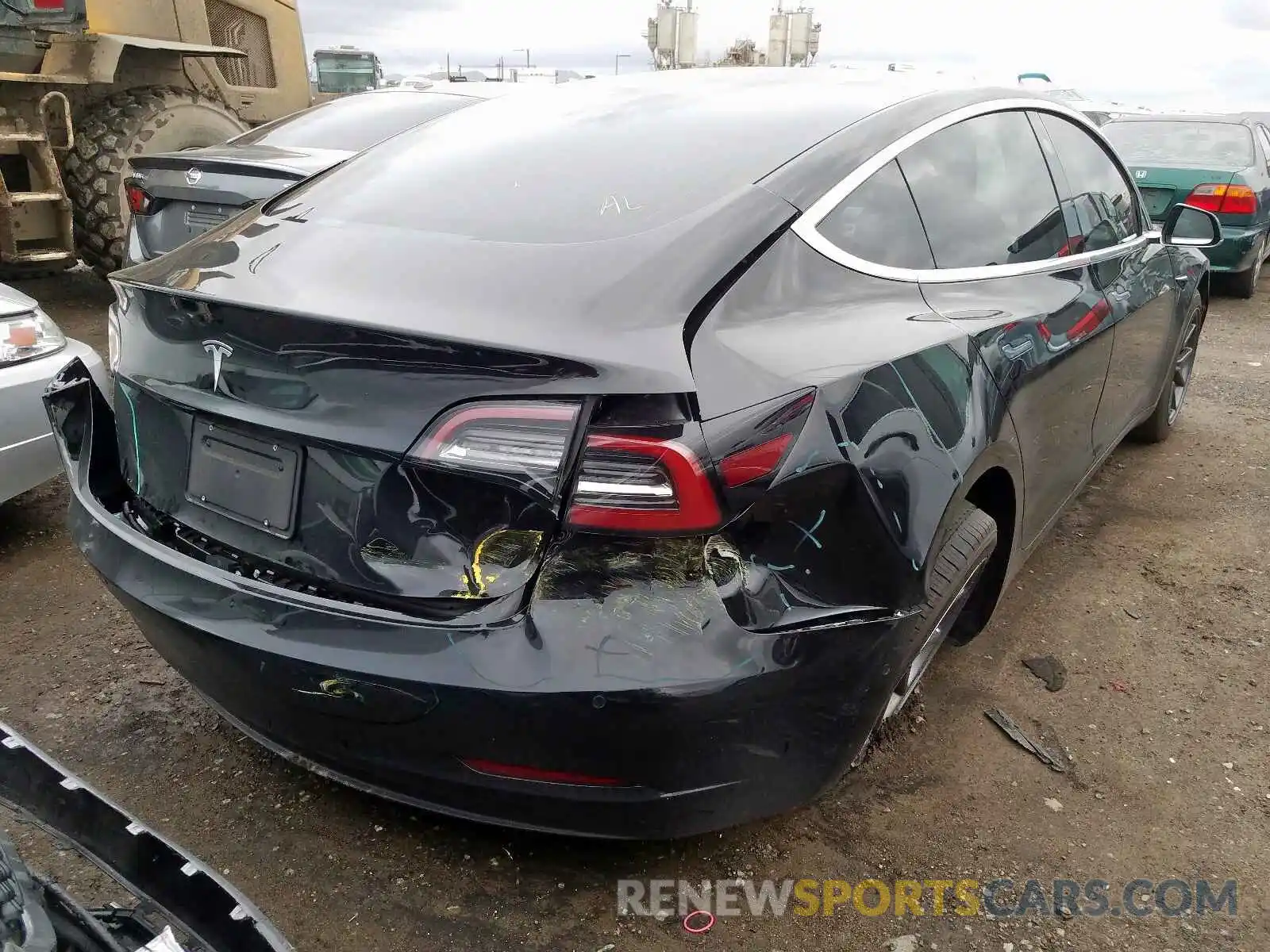 4 Фотография поврежденного автомобиля 5YJ3E1EAXKF306858 TESLA MODEL 3 2019