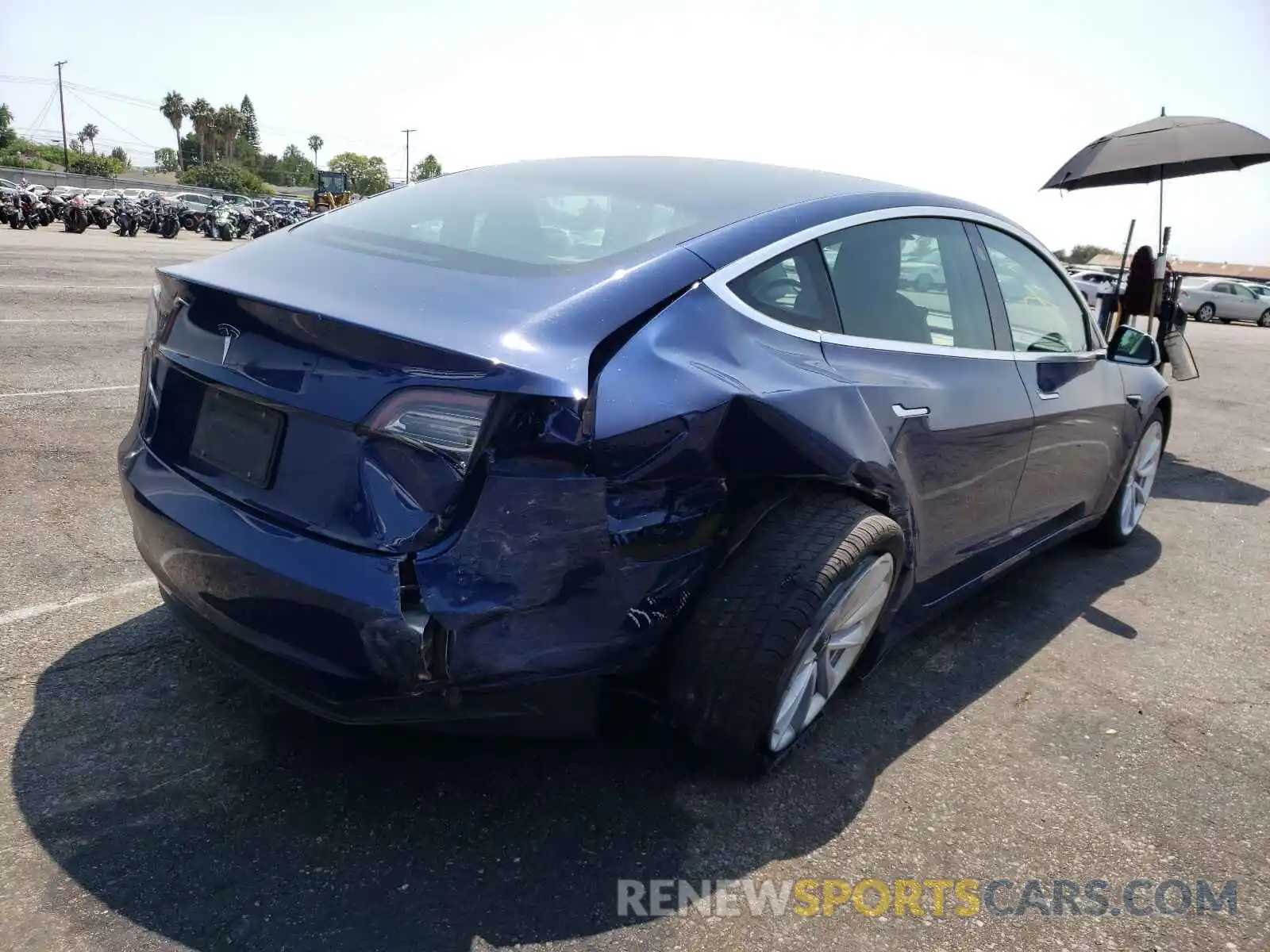 4 Photograph of a damaged car 5YJ3E1EAXKF311624 TESLA MODEL 3 2019