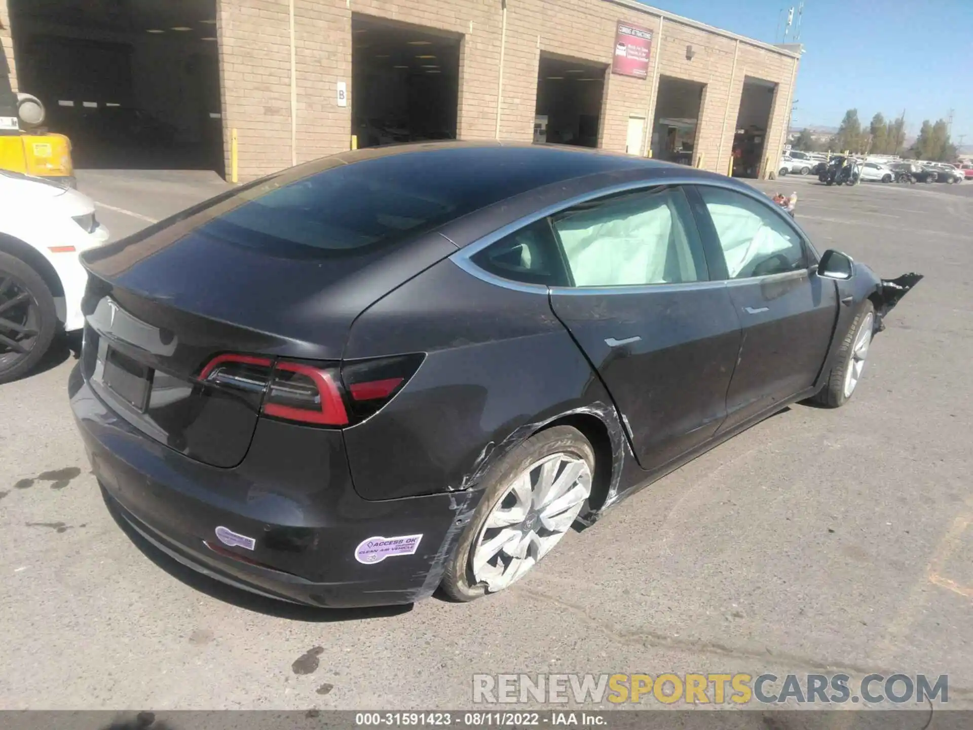 4 Photograph of a damaged car 5YJ3E1EAXKF314345 TESLA MODEL 3 2019