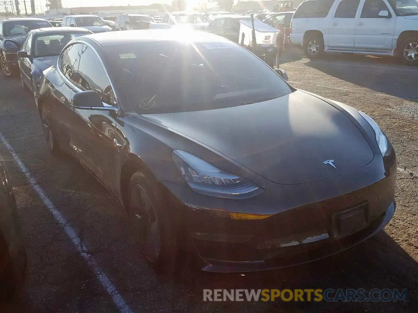 1 Photograph of a damaged car 5YJ3E1EAXKF316760 TESLA MODEL 3 2019