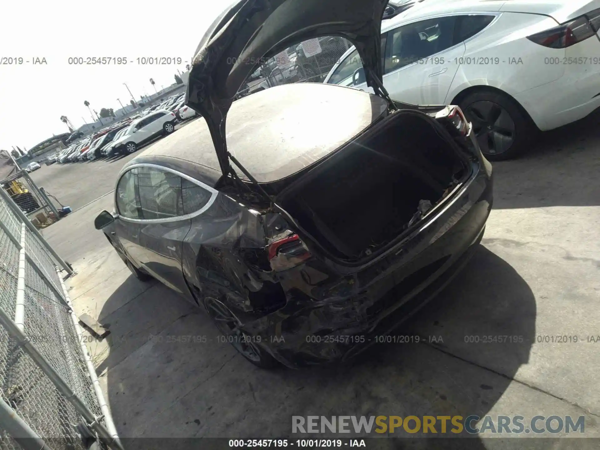 3 Photograph of a damaged car 5YJ3E1EAXKF316788 TESLA MODEL 3 2019