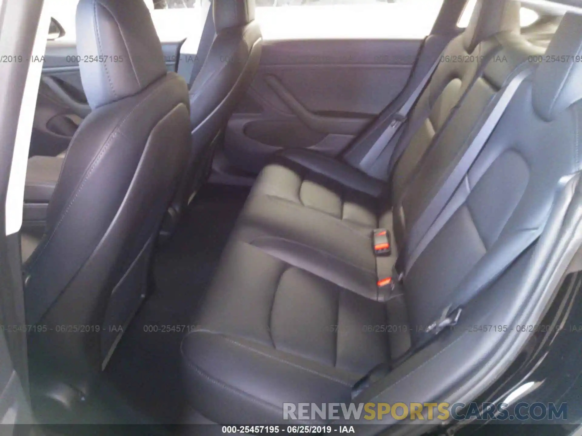 8 Photograph of a damaged car 5YJ3E1EAXKF316788 TESLA MODEL 3 2019