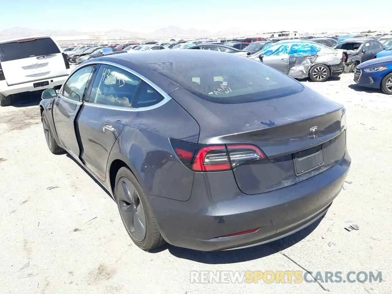 3 Photograph of a damaged car 5YJ3E1EAXKF317178 TESLA MODEL 3 2019