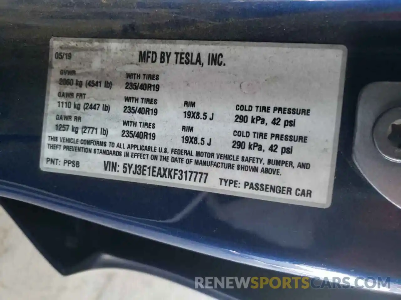 10 Photograph of a damaged car 5YJ3E1EAXKF317777 TESLA MODEL 3 2019