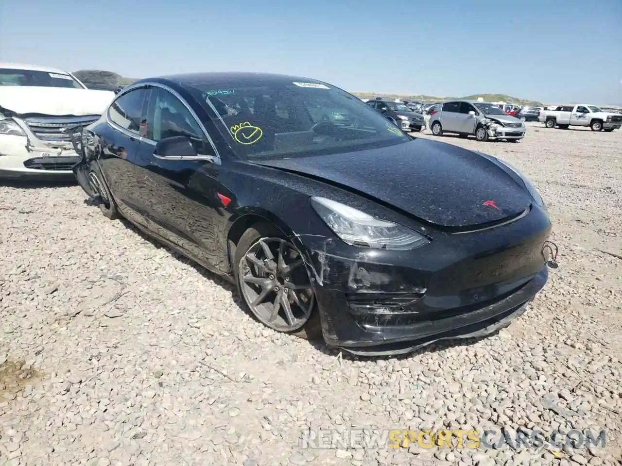 1 Фотография поврежденного автомобиля 5YJ3E1EAXKF325149 TESLA MODEL 3 2019